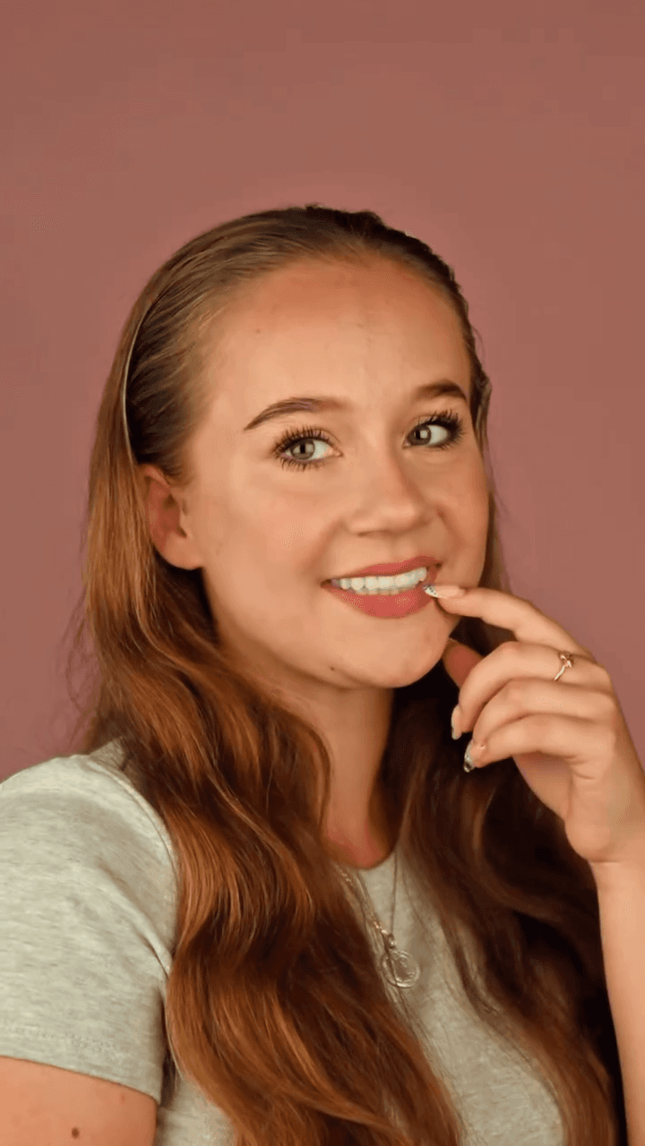 Celebrate the Artistry of Oliwia Skrzypkowska’s Smile